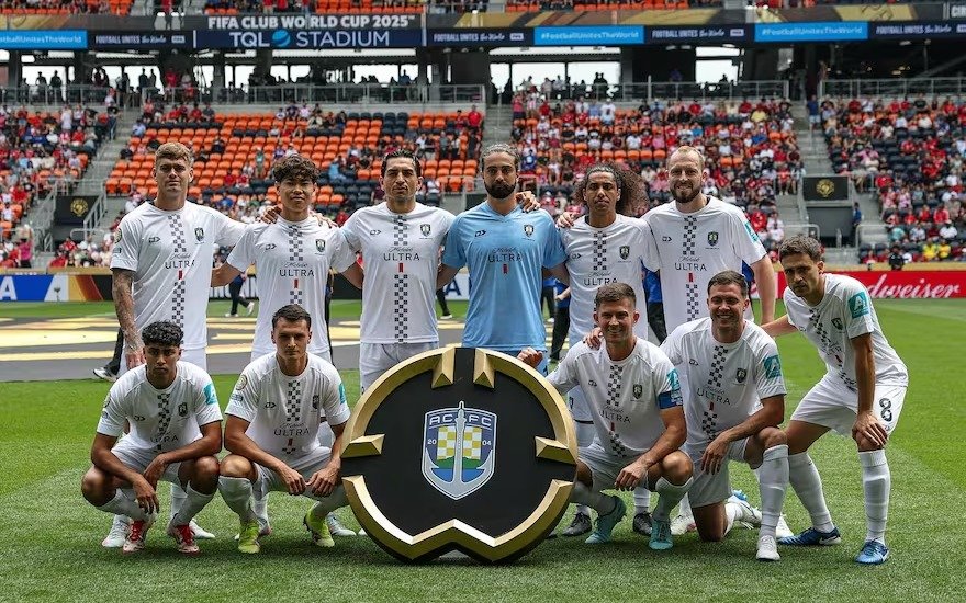 De qué trabajan los jugadores del Auckland City, el equipo amateur que se medirá ante Boca