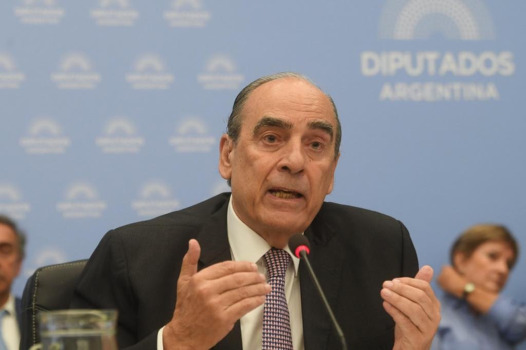 El jefe de Gabinete alertó que “no dan los números”