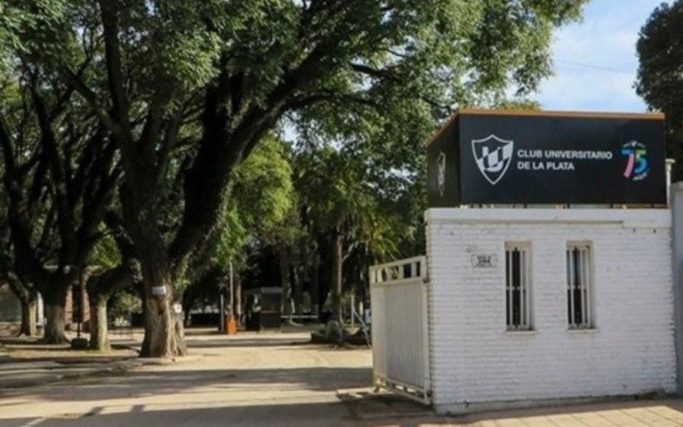 Una sentencia puso de relieve la crisis de las entidades platenses de bien público