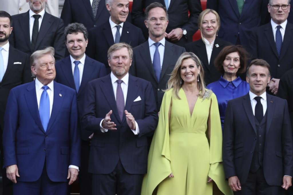 Trump, como un “rey”, se hospedó en el palacio real