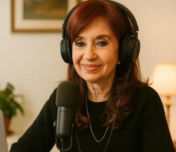 ¿Pegó laburo?: Cristina podría desembarcar en el streaming con un ciclo semanal de dos horas