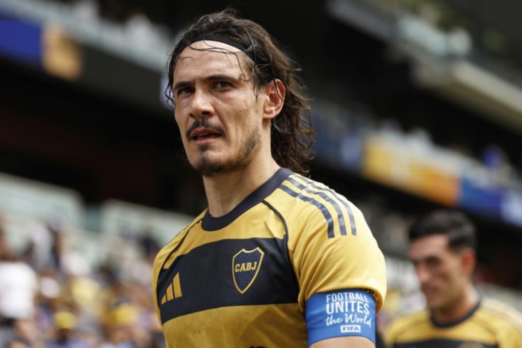 Sin pena ni gloria: Cavani tuvo un triste Mundial