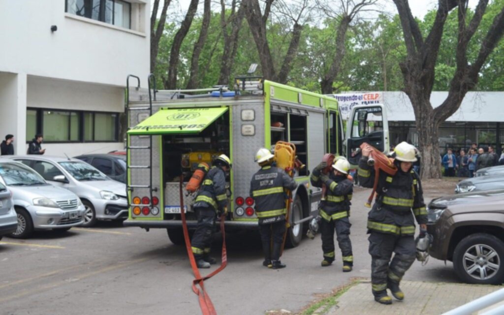 ¡Atención! Un simulacro en La Plata complicará el tránsito: cuándo, dónde y a qué hora será