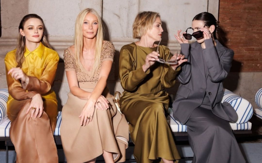 Desfile de película en Reggia di Caserta: Max Mara presentó su colección Resort 2026
