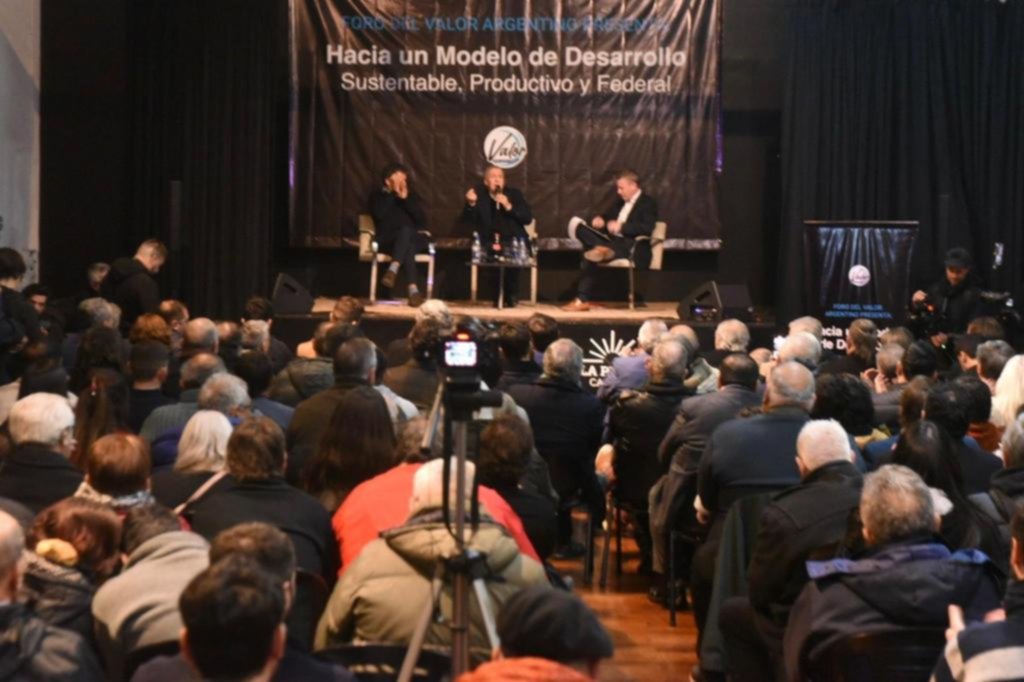Schiaretti y Manes en La Plata: “Vamos por algo nuevo para 2027”
