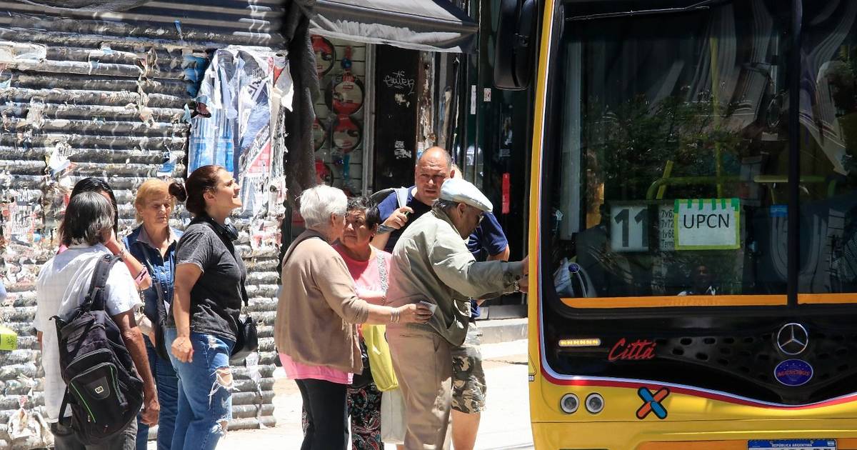 Ya es oficial el aumento del boleto de micros en La Plata: cuánto ...