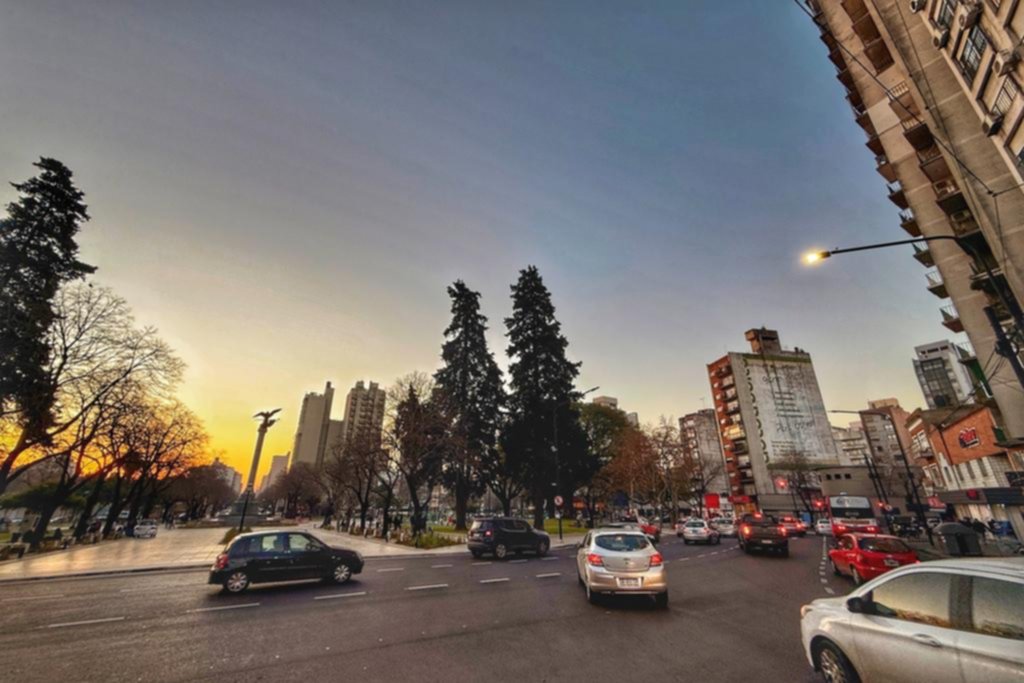 El ruido en Plaza Italia duplica el límite de lo aceptable para la salud