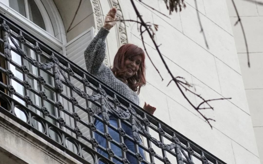 "Vos que sos bilardista, sabés muy bien": Cristina Kirchner le habló "resultadismo" a Javier Milei