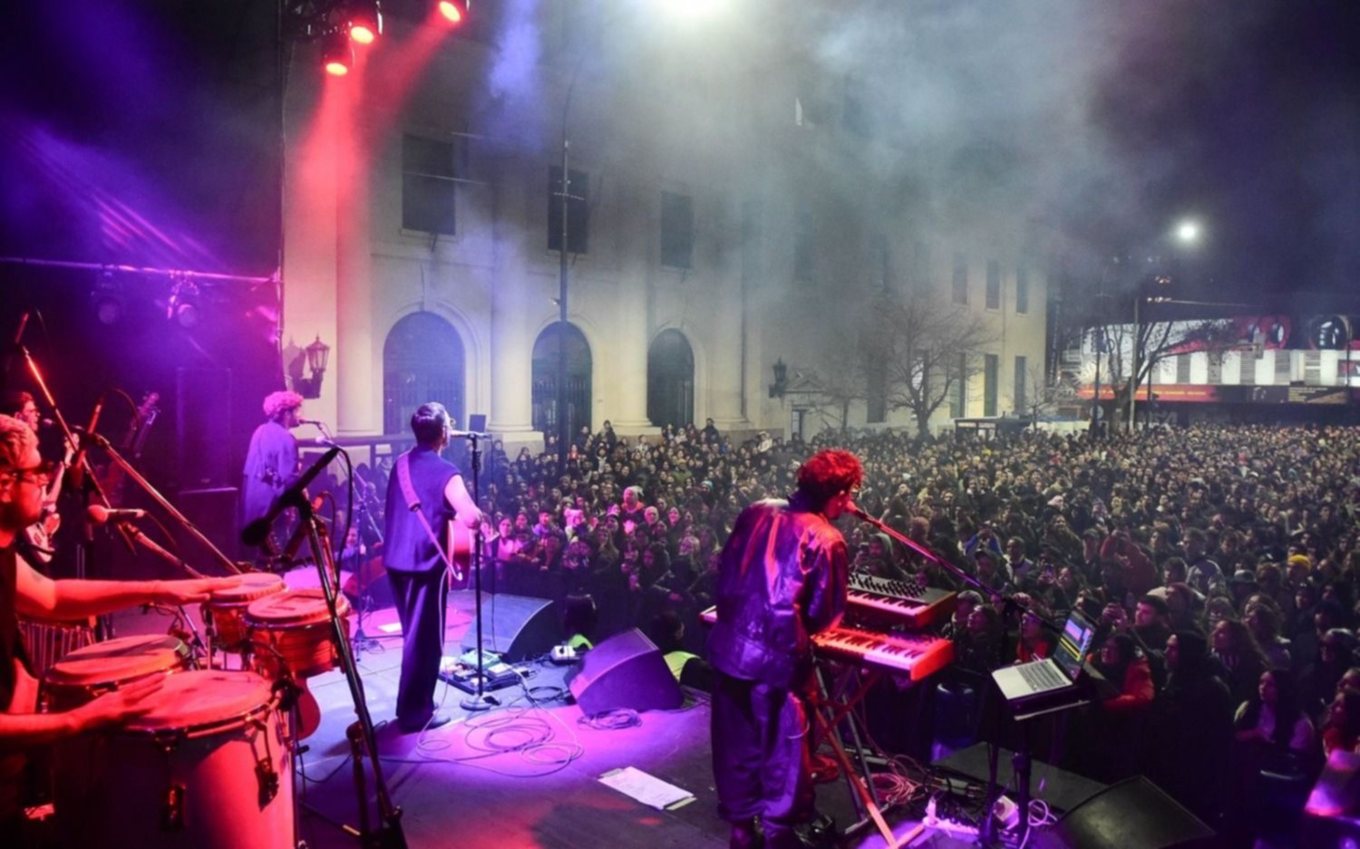 Rock en el Playón: cuatro bandas colmaron de música Plaza Rocha