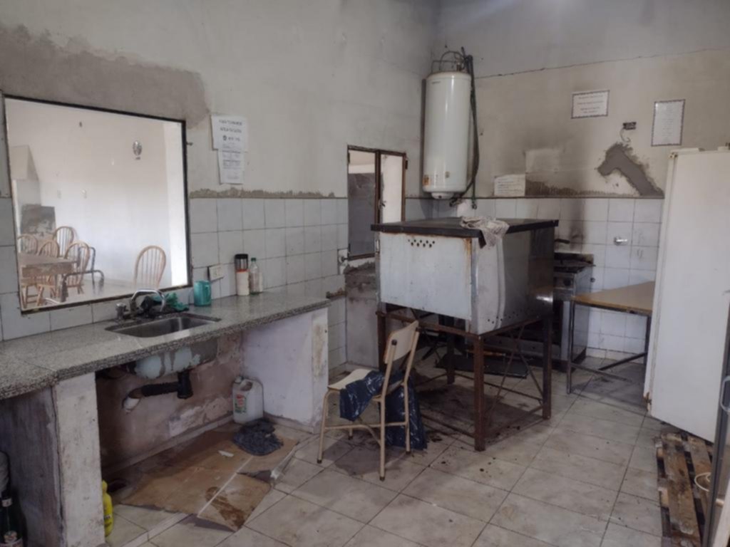 El delito volvió a ganar: un club de barrio en jaque por un asalto