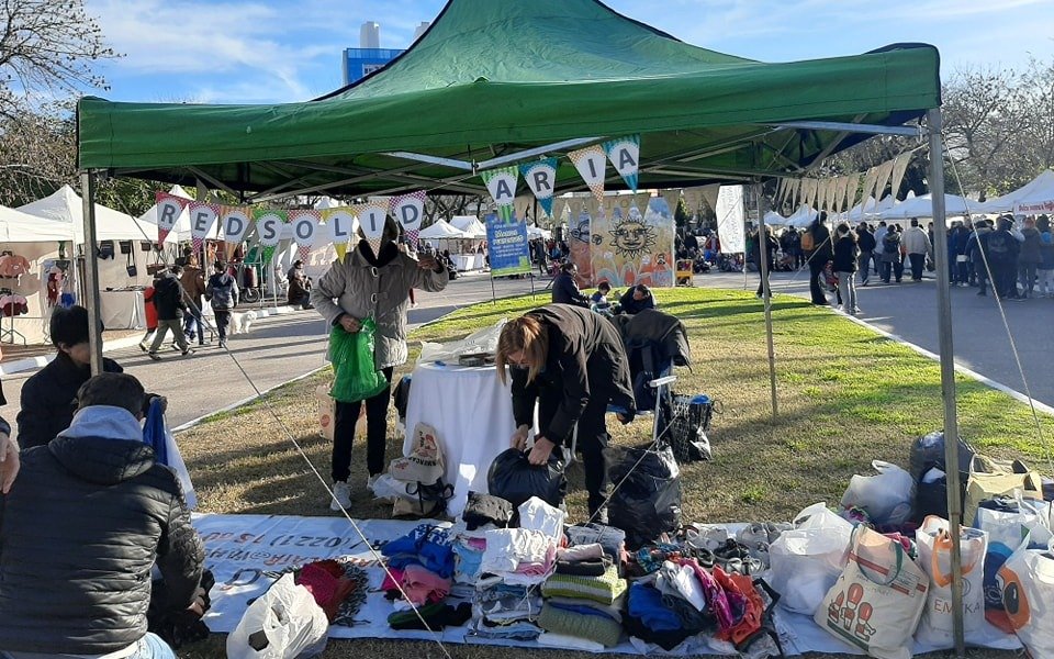 Red Solidaria La Plata recibirá hoy donaciones en Plaza Azcuénaga