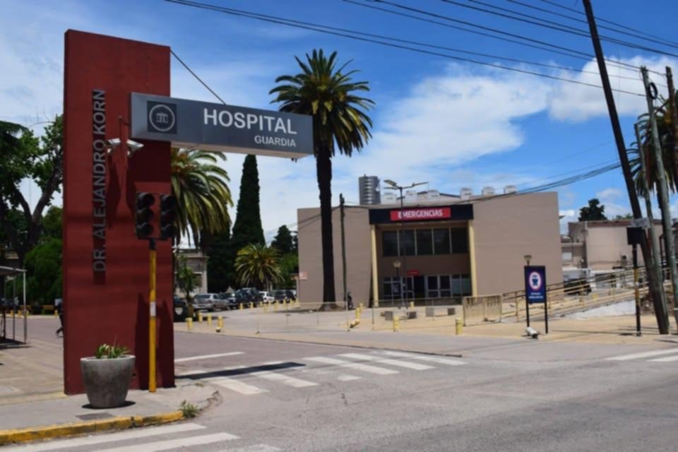 Dos bandos enfrentados, primero a trompadas y después con disparos