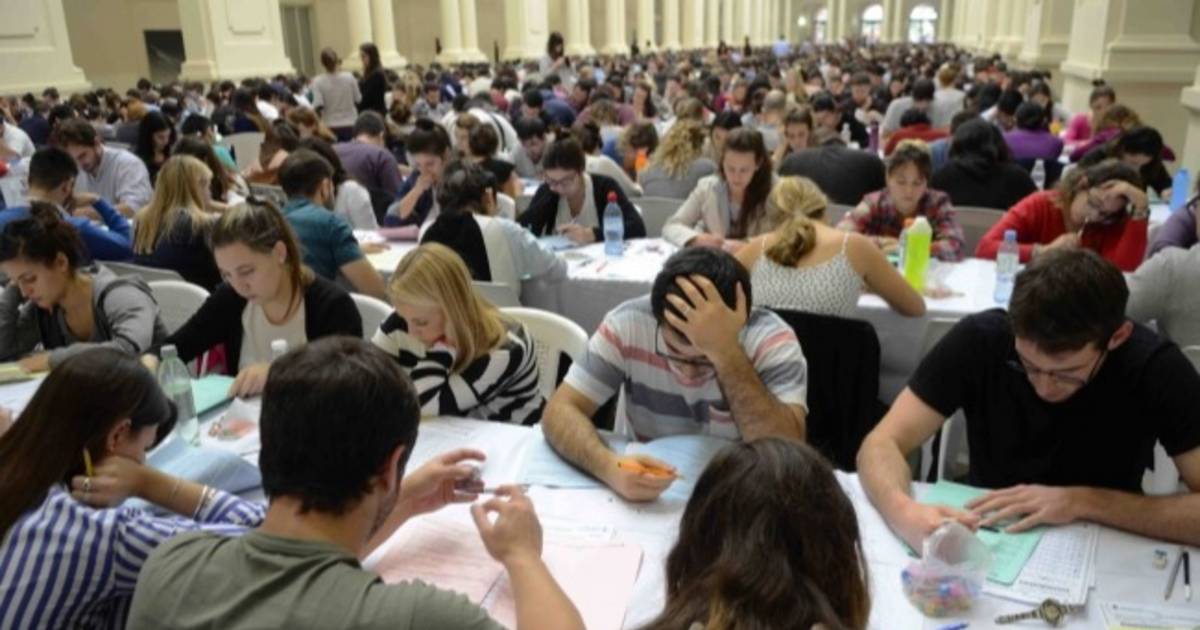 Sin celulares ni mate: el estricto operativo de control para el examen de residencias en La Plata y la Provincia de Buenos Aires | El Dia