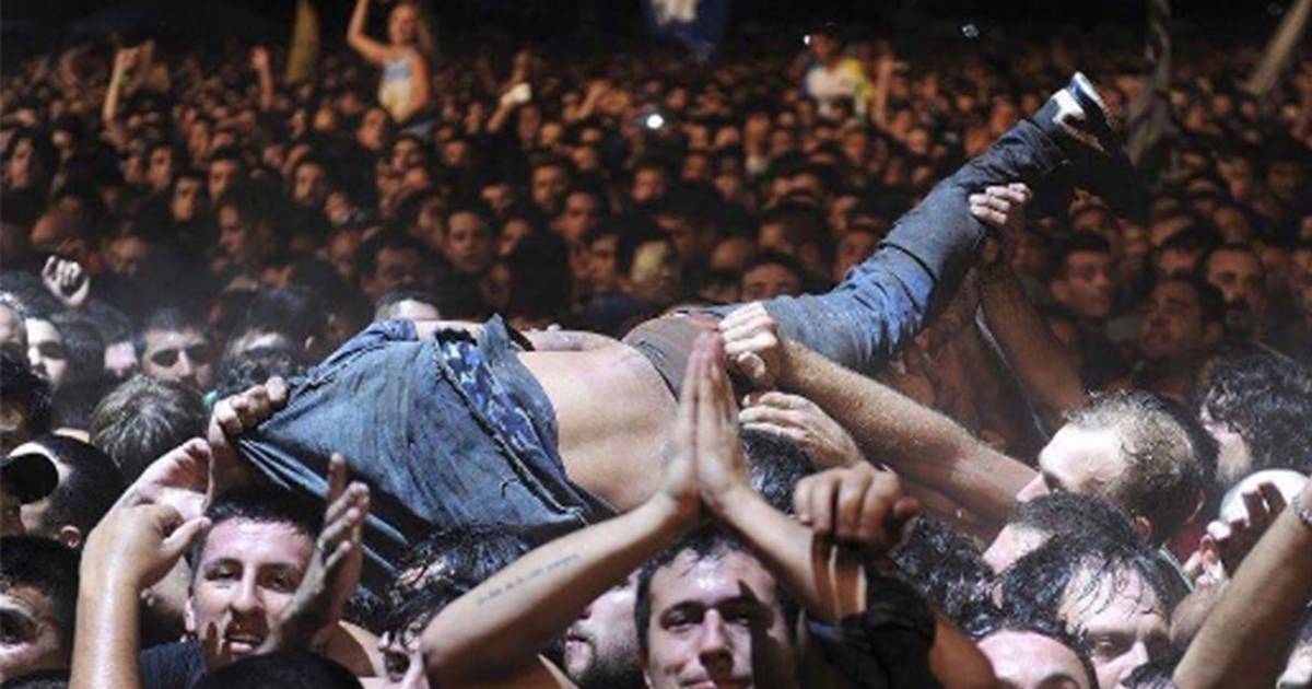 Convocan a los ricoteros a reunirse en 7 y 50 para despedir al Indio Solari | El Dia