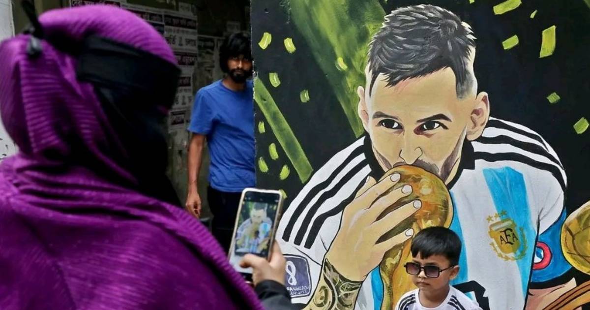 ¡En Bangladesh está el agite! Multitudinarias procesiones por la Scaloneta en la previa del Mundial | El Dia