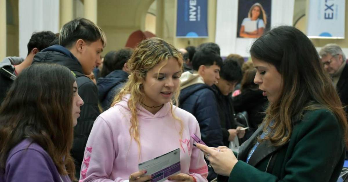 Expo UCALP: oferta de carreras en el Pasaje | El Dia