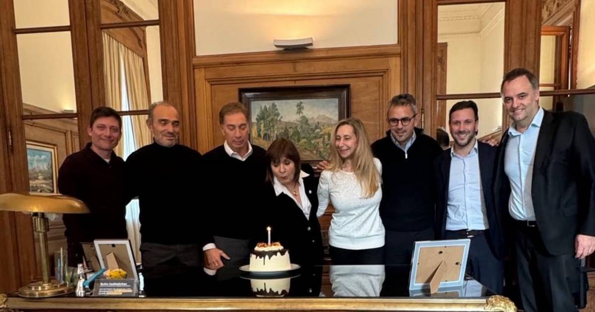 El fuego amigo contra Adorni: Villarruel y Bullrich | El Dia