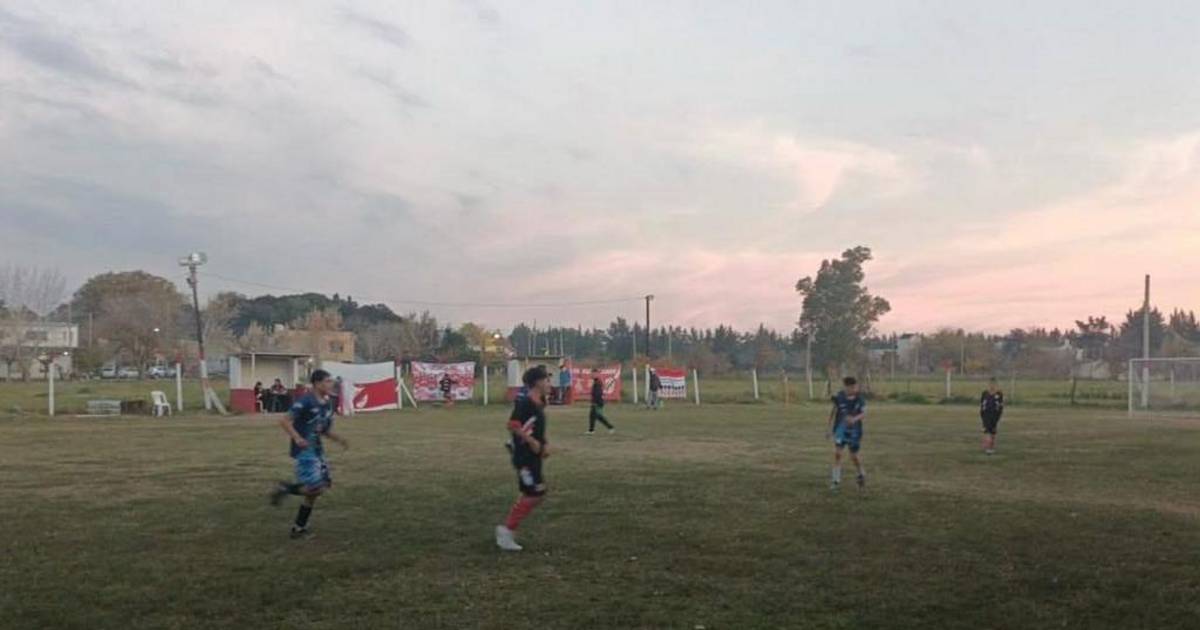 Un club de barrio en peligro: buscan conservar un predio para 150 chicos | El Dia