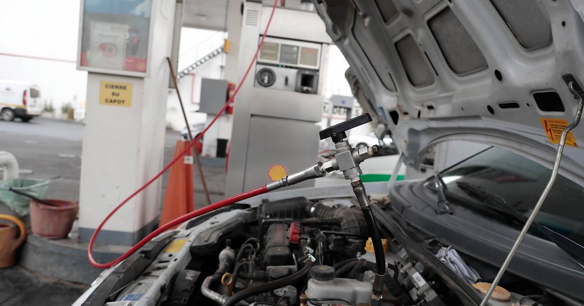 La odisea de cargar GNC: taxis y remises pierden horas de trabajo | El Dia