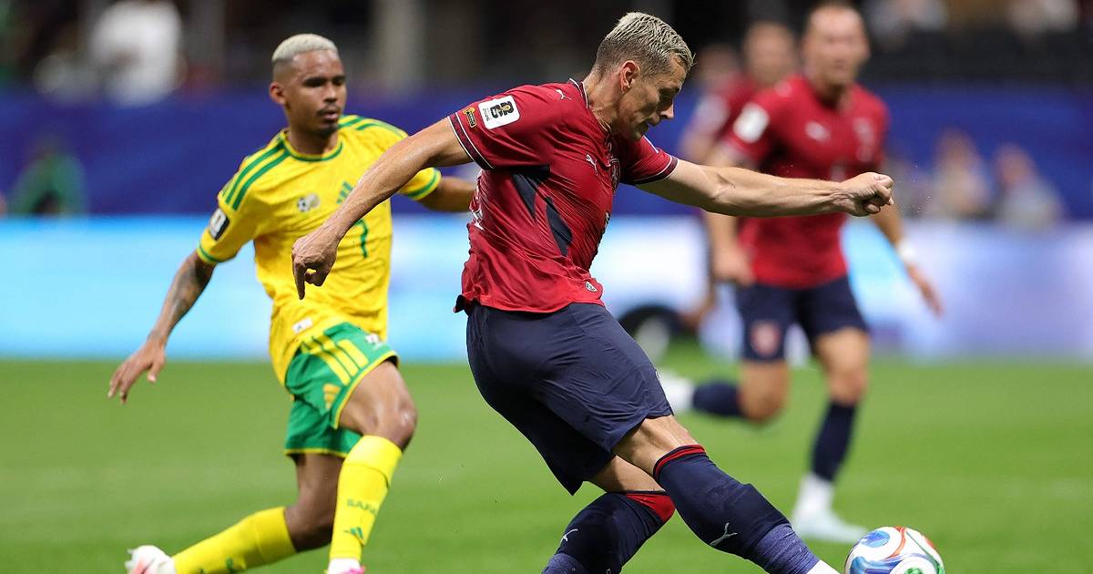 Sudáfrica rescató un empate contra República Checa sobre el final y el Grupo A quedó al rojo vivo | El Dia