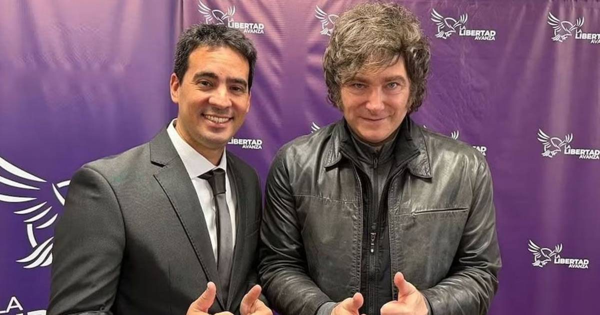 Javier Milei supo destrozar a Adrián Ravier en las redes sociales y ahora lo eligió como su nuevo vocero | El Dia