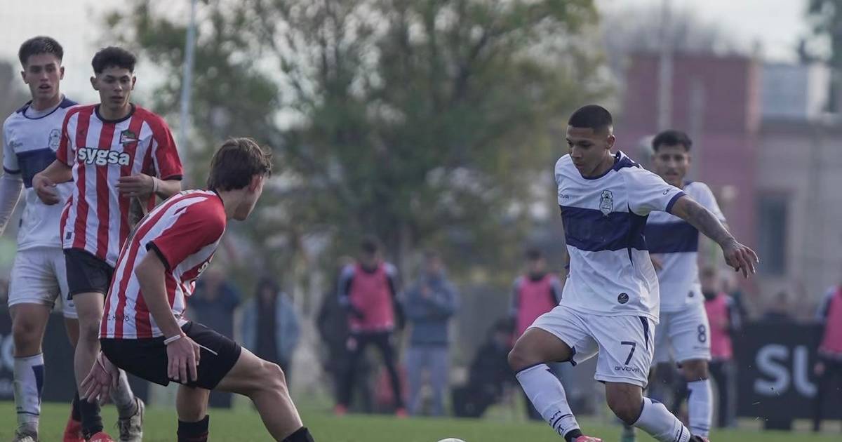 Estudiantes logró una leve ventaja en la jornada de clásicos frente a Gimnasia en una vibrante fecha | El Dia