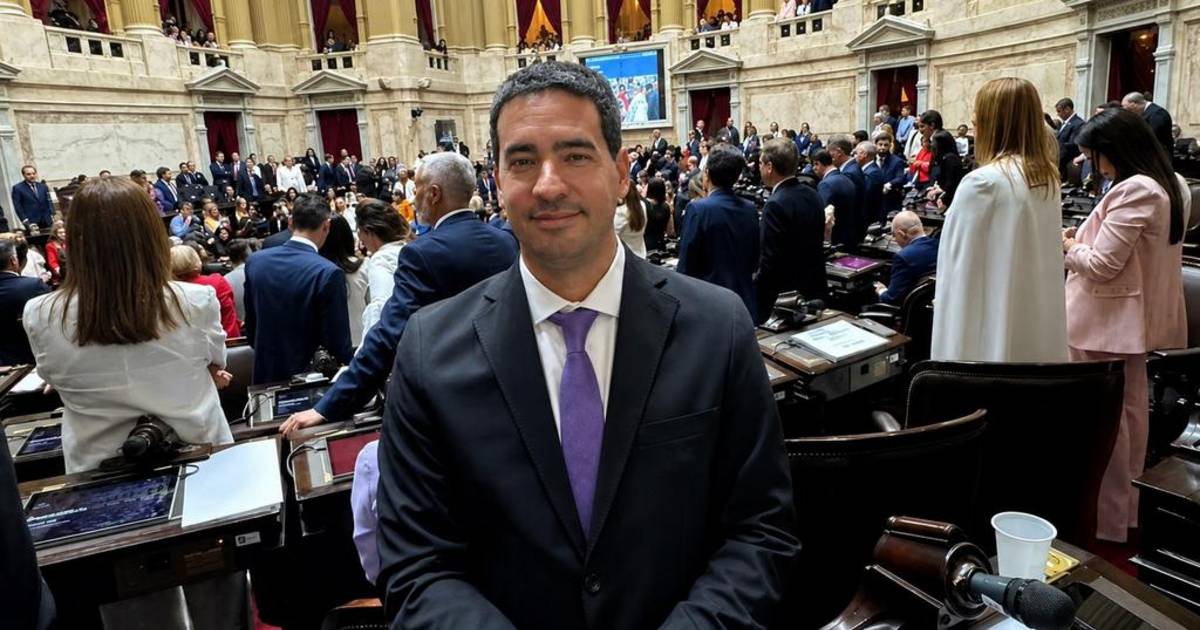 La crisis que el Gobierno no logra cerrar: Adorni, el relato libertario y las buenas noticias que no se lucen | El Dia