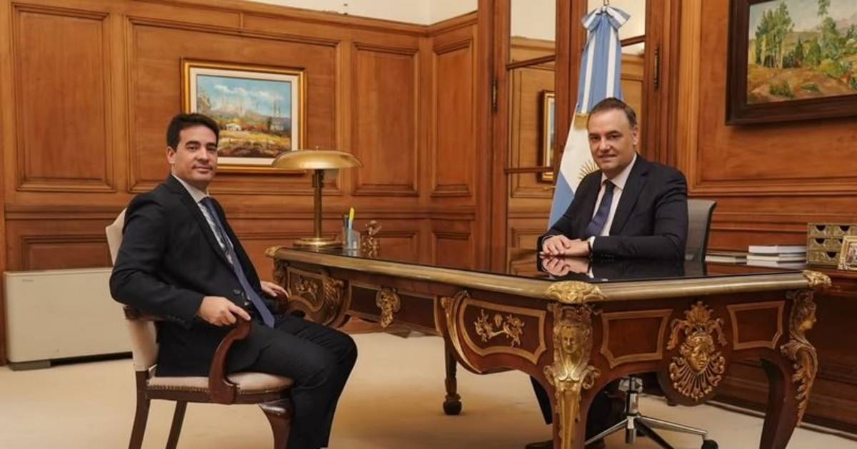 Ravier, flamante vocero presidencial, se reunió con Adorni y confirman otro cambio | El Dia