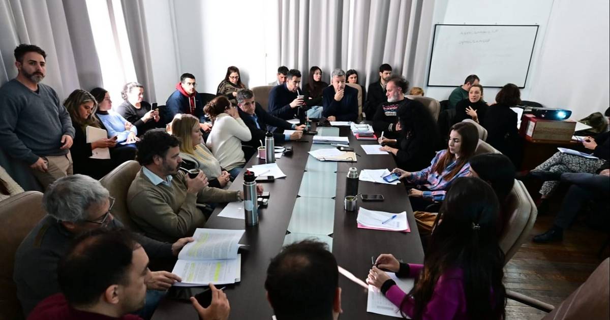 La Plata: el Concejo Deliberante le dio dictamen al cambio vial en el Parque Saavedra y se vota en el recinto el 2 de julio | El Dia