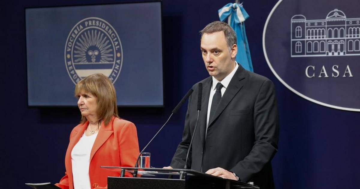 Fuerte contrapunto entre Bullrich y Adorni por el informe de gestión | El Dia