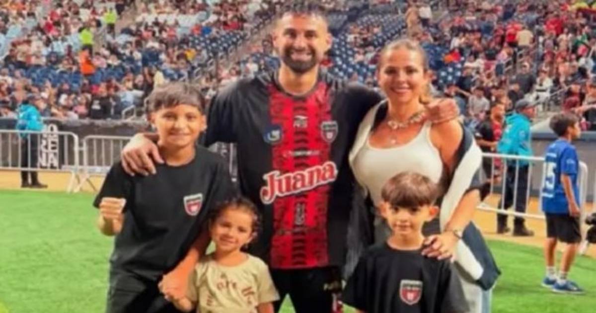 Terremotos en Venezuela: un futbolista argentino busca a su familia que se alojaba en un edificio que se derrumbó | El Dia