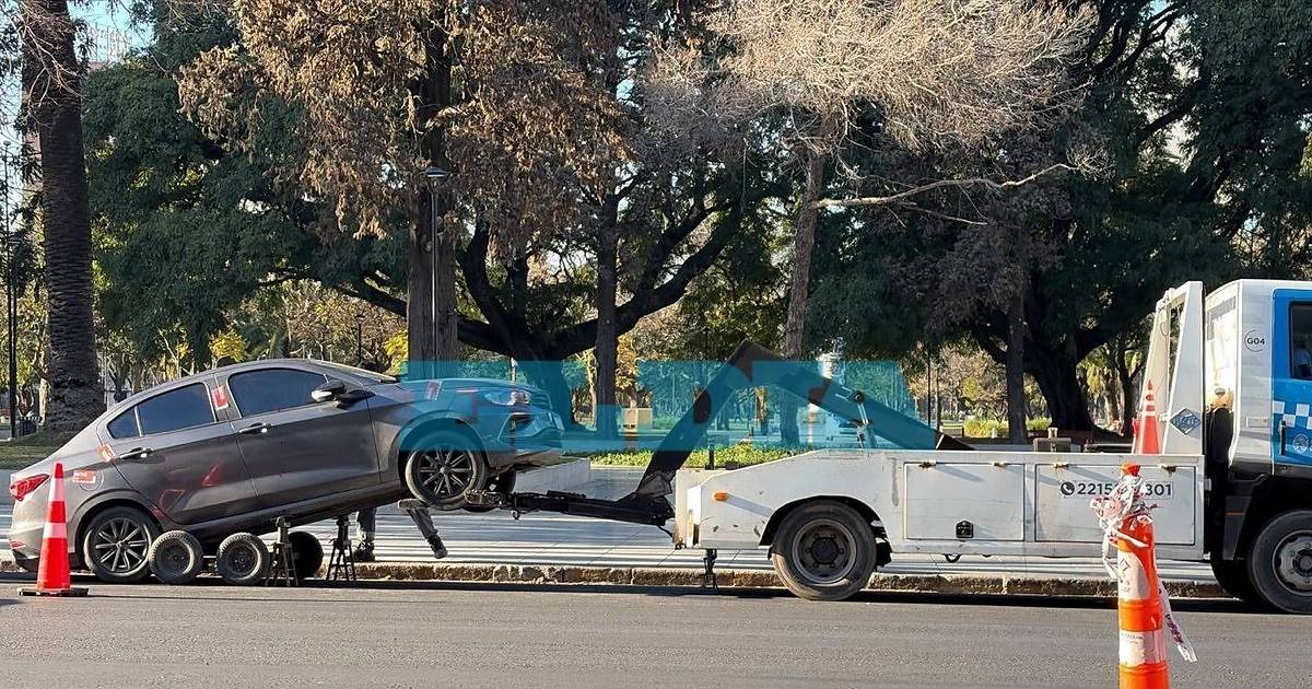 Operativo "caza Uber y Didi" a pasos de 7 y 50 | El Dia