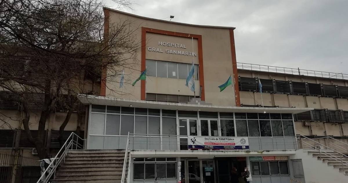 Balearon a un policía y a un chofer de Didi Moto durante un violento robo en La Plata | El Dia