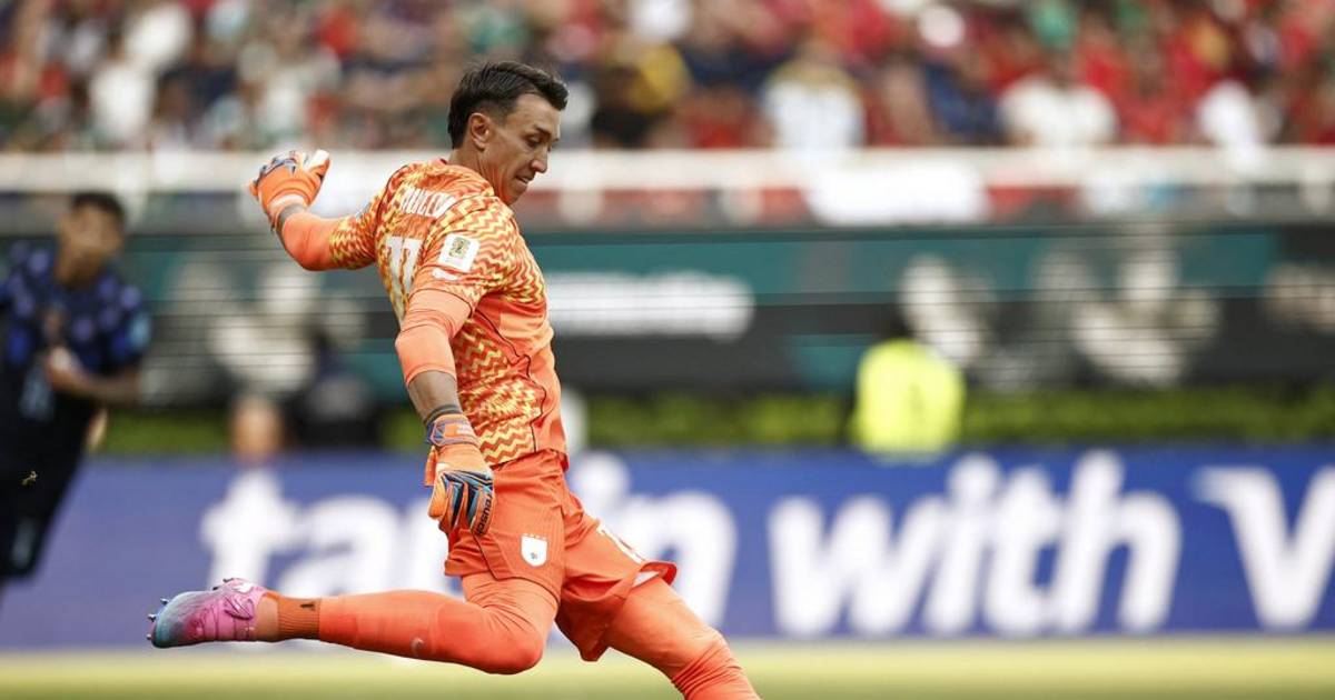 Muslera, en el foco de Uruguay y del Pincha | El Dia