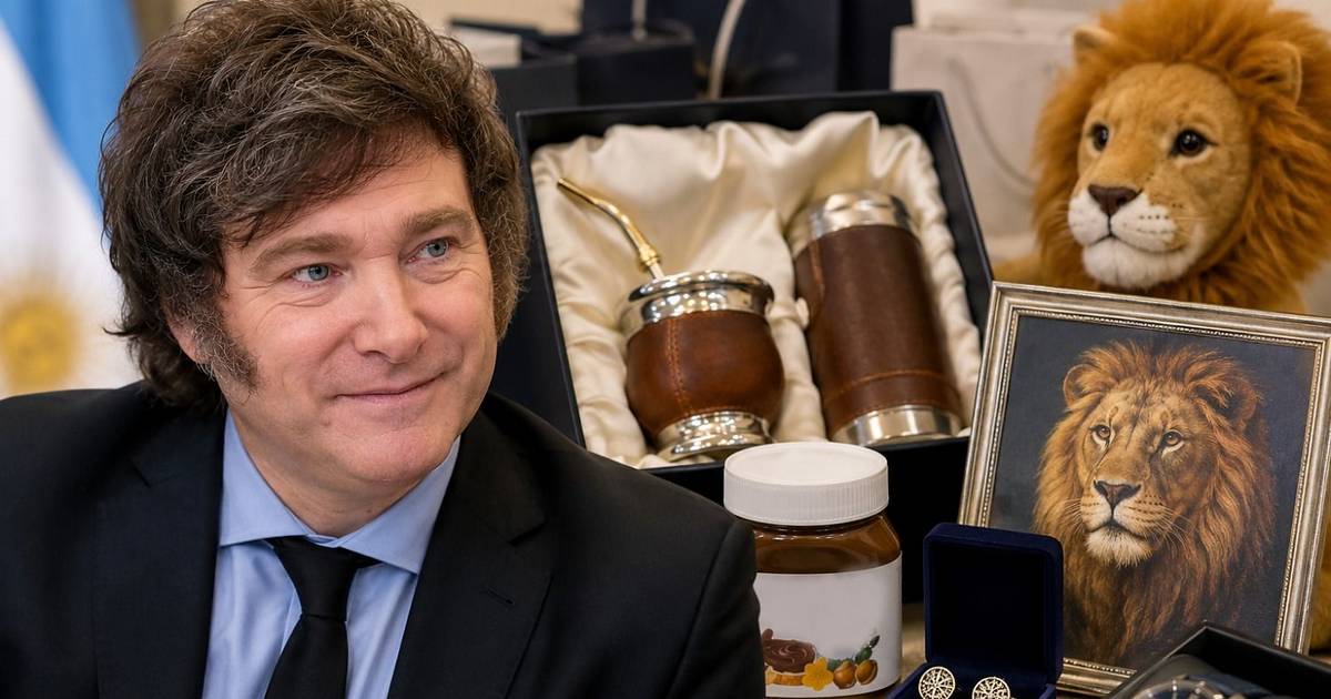 Javier Milei recibió 1.083 regalos en dos años y medio de gestión: cuáles fueron los obsequios más llamativos | El Dia