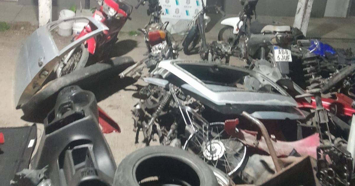 Desbaratan en La Plata a la "Banda de los Picapiedras": secuestran armas y motos | El Dia