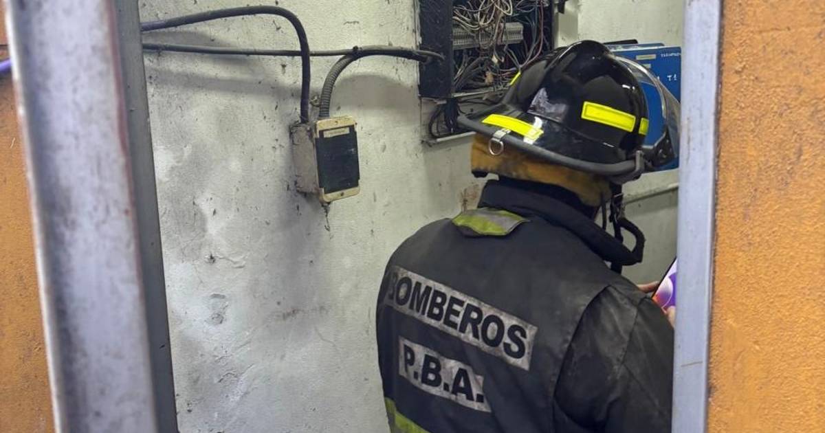 Explosión, tensión y nenes evacuados en la ex Casa Cuna de La Plata | El Dia