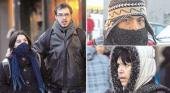 Gorros, ponchos y bufandas para enfrentar el frío en la Ciudad