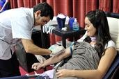 Ir al banco a donar sangre, un hábito entre jóvenes platenses