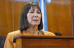 Felisa Miceli será juzgada desde
octubre por la bolsa con dinero
encontrada en su despacho