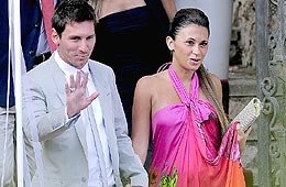 La novia de Messi mostró la pancita