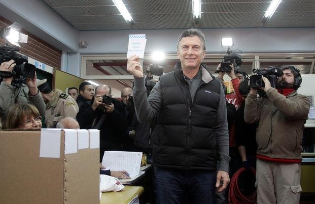 Macri votó, convidó facturas y se mostró nostálgico: "Fue rarito esto"