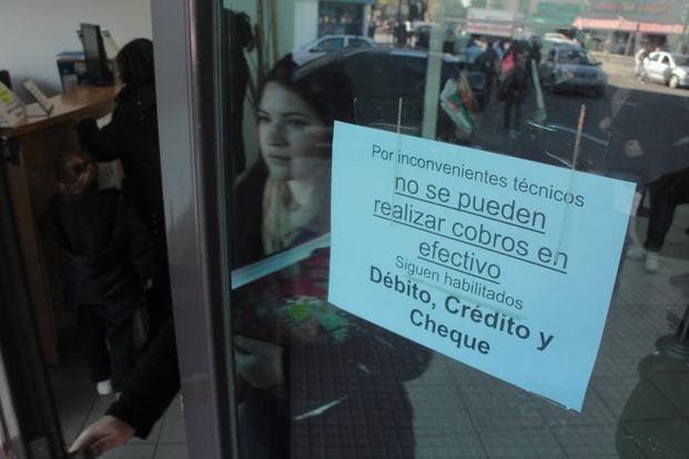En Absa no se pueden pagar facturas en efectivo