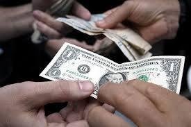 El dólar paralelo salta a $15,10