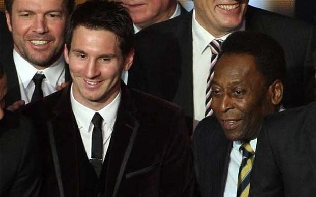 Pelé se suma a los pedidos para que Messi siga en la Selección