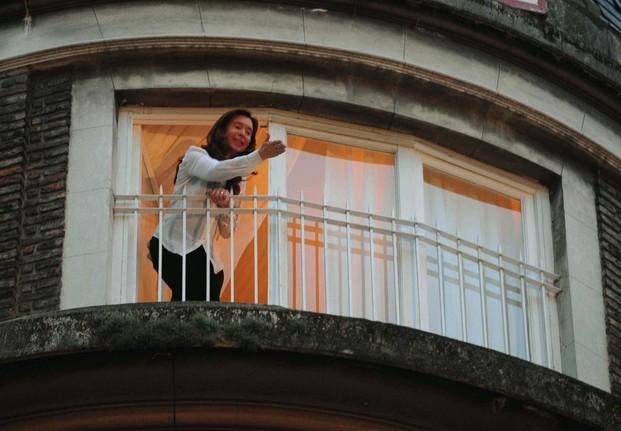 Cristina vuelve a su departamento de la Recoleta