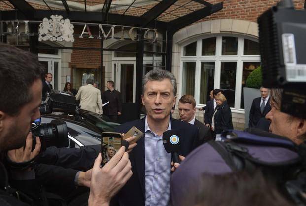 Macri llegó a Bruselas y celebró los dichos de Francisco