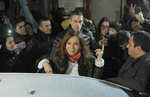 Cristina criticó el “tarifazo brutal” y pidió auditar las obras públicas