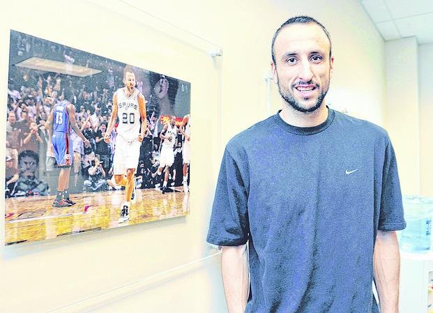 Manu todavía tiene cuerda