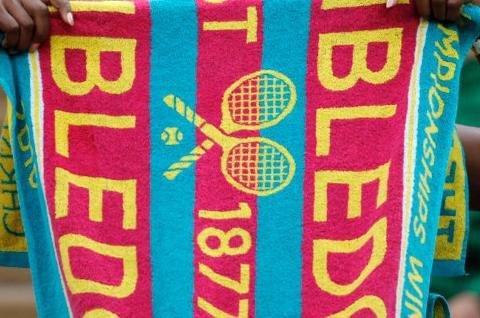 Curiosidades: dos estrellas del tenis, en la mira de Wimbledon por robo de toallas